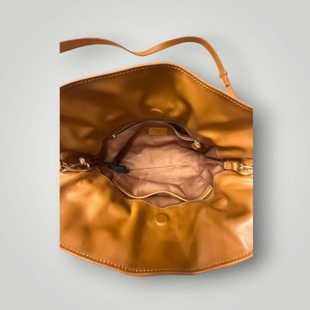 Quince Soft Italian Leather Drawstring Pouch Shoulder Bag: Camel - Picture 6 of 6